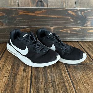 Nike Air Max Size 7.5